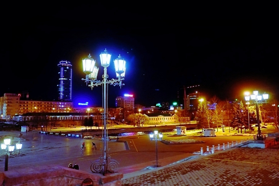 Новый год в Екатеринбурге, плотинка